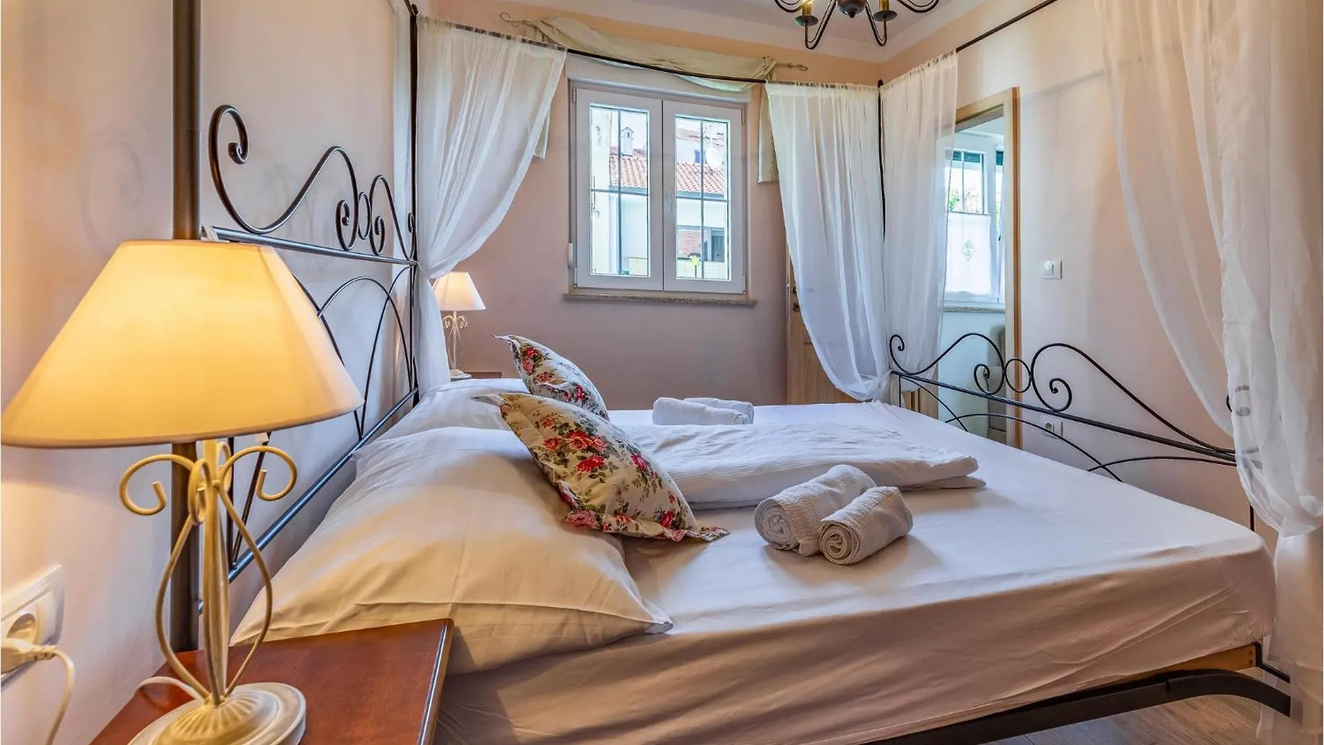 Cozy Apartment In Pula With Wifi Horvátország